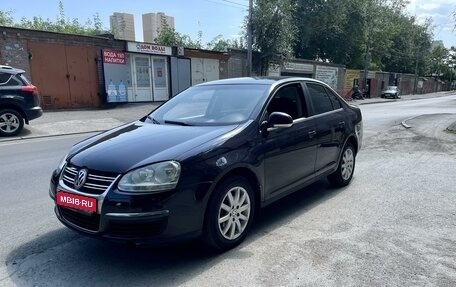 Volkswagen Jetta VI, 2008 год, 725 000 рублей, 1 фотография