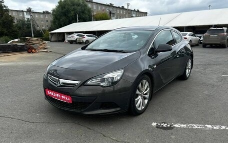 Opel Astra J, 2013 год, 900 000 рублей, 1 фотография