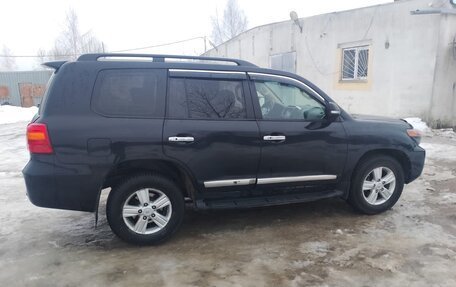 Toyota Land Cruiser 200, 2015 год, 3 550 000 рублей, 5 фотография