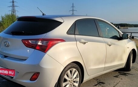 Hyundai i30 II рестайлинг, 2013 год, 950 000 рублей, 5 фотография