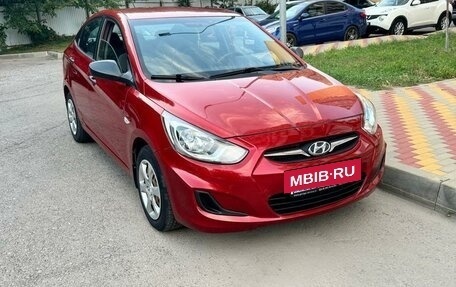 Hyundai Solaris II рестайлинг, 2011 год, 790 000 рублей, 8 фотография