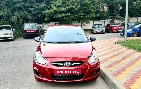 Hyundai Solaris II рестайлинг, 2011 год, 790 000 рублей, 2 фотография