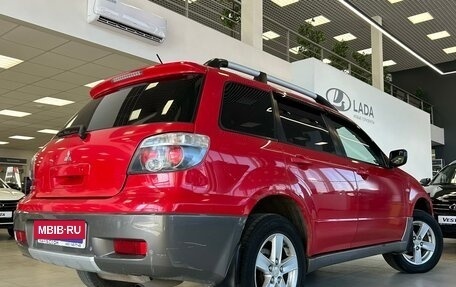 Mitsubishi Outlander III рестайлинг 3, 2006 год, 550 000 рублей, 2 фотография