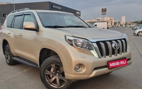 Toyota Land Cruiser Prado 150 рестайлинг 2, 2010 год, 2 590 000 рублей, 2 фотография