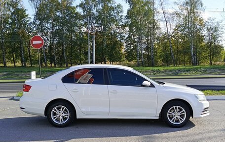 Volkswagen Jetta VI, 2015 год, 1 213 300 рублей, 4 фотография