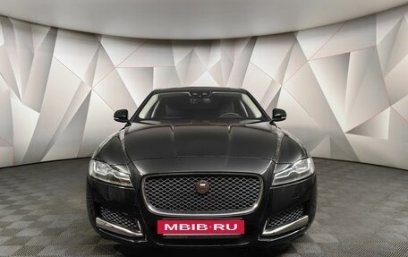 Jaguar XF II, 2018 год, 2 893 000 рублей, 7 фотография