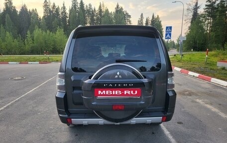 Mitsubishi Pajero IV, 2010 год, 1 800 000 рублей, 6 фотография