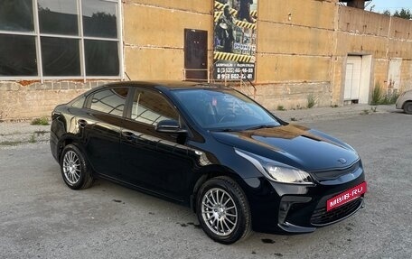 KIA Rio IV, 2018 год, 1 650 000 рублей, 9 фотография