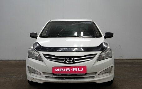 Hyundai Solaris II рестайлинг, 2015 год, 665 000 рублей, 2 фотография