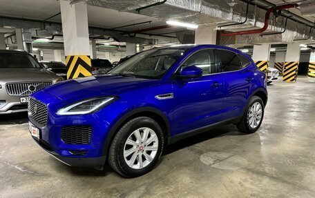 Jaguar E-Pace, 2019 год, 3 150 000 рублей, 3 фотография