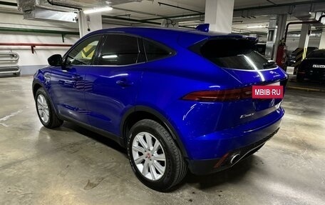 Jaguar E-Pace, 2019 год, 3 150 000 рублей, 5 фотография