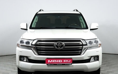 Toyota Land Cruiser 200, 2015 год, 4 625 000 рублей, 2 фотография