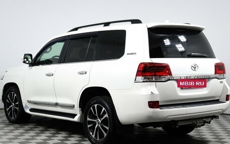 Toyota Land Cruiser 200, 2015 год, 4 625 000 рублей, 7 фотография