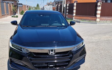 Honda Accord IX рестайлинг, 2019 год, 2 400 000 рублей, 2 фотография