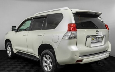 Toyota Land Cruiser Prado 150 рестайлинг 2, 2010 год, 2 890 000 рублей, 7 фотография