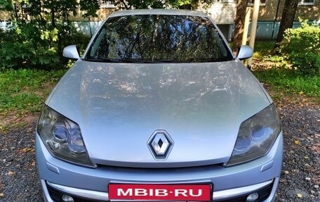 Renault Laguna III рестайлинг, 2008 год, 850 000 рублей, 1 фотография