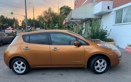 Nissan Leaf I, 2016 год, 1 000 000 рублей, 4 фотография