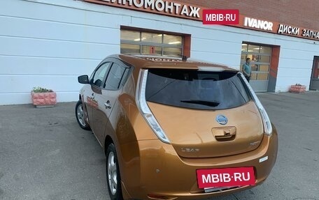 Nissan Leaf I, 2016 год, 1 000 000 рублей, 5 фотография