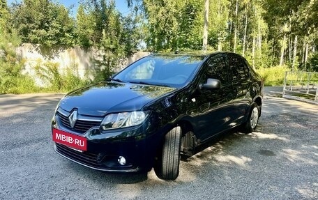 Renault Logan II, 2016 год, 867 000 рублей, 8 фотография