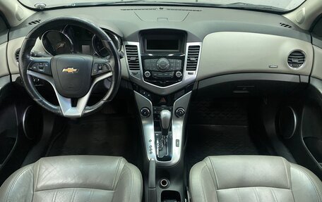 Chevrolet Cruze II, 2012 год, 910 000 рублей, 8 фотография