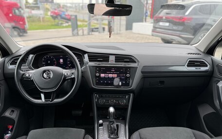 Volkswagen Tiguan II, 2017 год, 2 900 000 рублей, 3 фотография