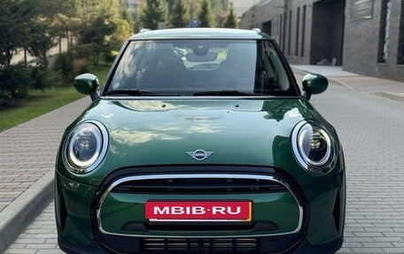 MINI Hatch, 2021 год, 2 700 000 рублей, 2 фотография