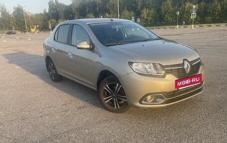 Renault Logan II, 2014 год, 830 000 рублей, 4 фотография