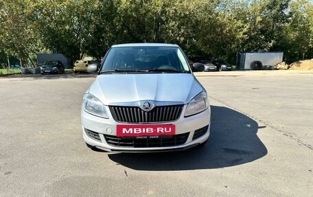 Skoda Fabia II, 2013 год, 575 000 рублей, 3 фотография