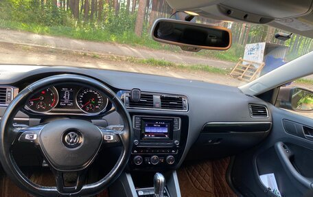 Volkswagen Jetta VI, 2016 год, 1 590 000 рублей, 8 фотография