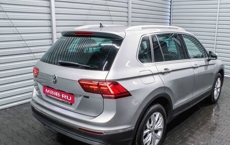 Volkswagen Tiguan II, 2016 год, 1 700 000 рублей, 4 фотография