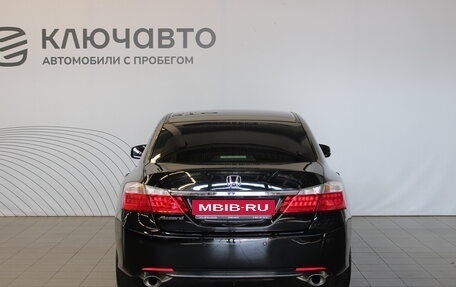 Honda Accord IX рестайлинг, 2013 год, 1 685 000 рублей, 6 фотография