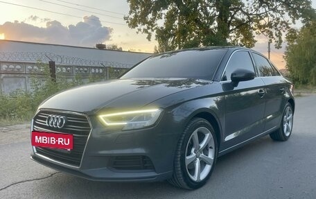 Audi A3, 2018 год, 1 950 000 рублей, 13 фотография