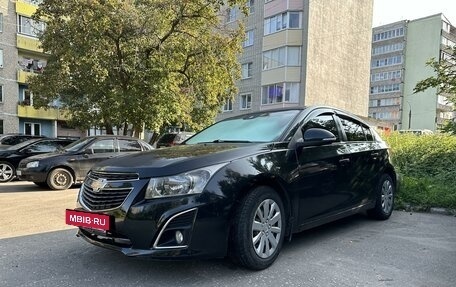 Chevrolet Cruze II, 2014 год, 800 000 рублей, 2 фотография