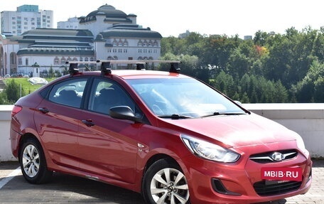 Hyundai Solaris II рестайлинг, 2012 год, 900 000 рублей, 2 фотография