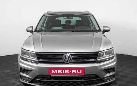 Volkswagen Tiguan II, 2017 год, 2 450 000 рублей, 2 фотография