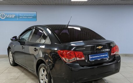 Chevrolet Cruze II, 2010 год, 770 000 рублей, 7 фотография