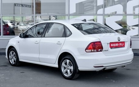 Volkswagen Polo VI (EU Market), 2017 год, 1 349 000 рублей, 2 фотография