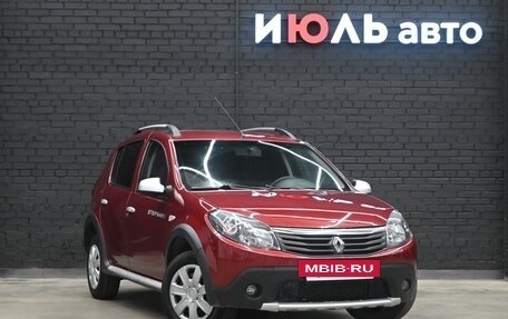 Renault Sandero I, 2014 год, 970 000 рублей, 3 фотография