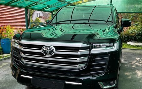 Toyota Land Cruiser, 2022 год, 13 500 000 рублей, 2 фотография