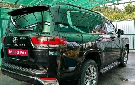 Toyota Land Cruiser, 2022 год, 13 500 000 рублей, 3 фотография