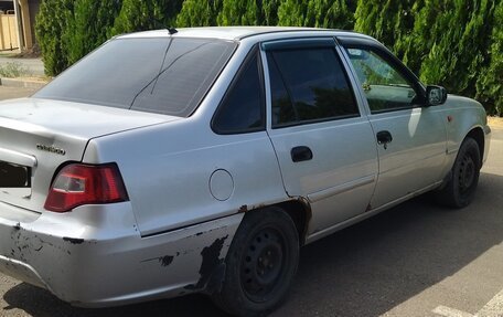 Daewoo Nexia I рестайлинг, 2011 год, 330 000 рублей, 4 фотография