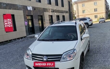 Geely MK Cross I, 2012 год, 350 000 рублей, 2 фотография