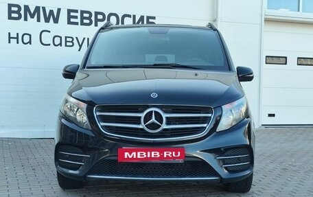 Mercedes-Benz V-Класс, 2017 год, 4 149 000 рублей, 3 фотография