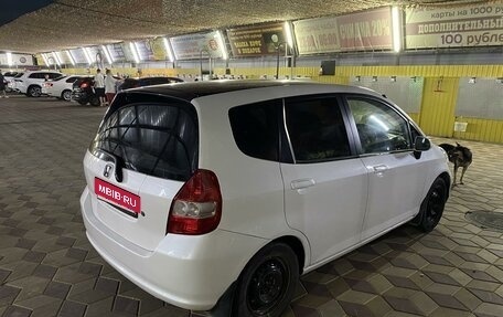 Honda Fit III, 2002 год, 550 000 рублей, 6 фотография