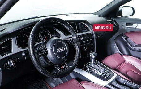 Audi A4, 2015 год, 2 048 000 рублей, 14 фотография