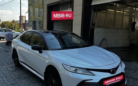 Toyota Camry, 2021 год, 4 990 000 рублей, 3 фотография