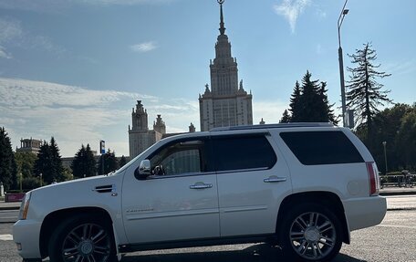 Cadillac Escalade III, 2011 год, 2 650 000 рублей, 4 фотография