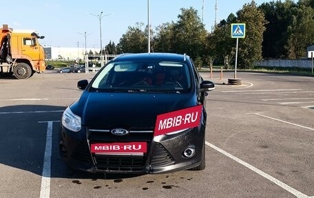 Ford Focus III, 2012 год, 850 000 рублей, 2 фотография