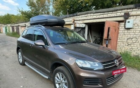 Volkswagen Touareg III, 2013 год, 2 350 000 рублей, 3 фотография