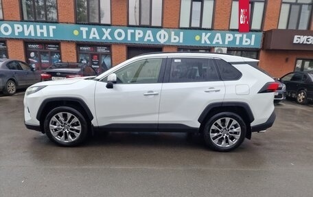 Toyota RAV4, 2024 год, 5 290 000 рублей, 2 фотография